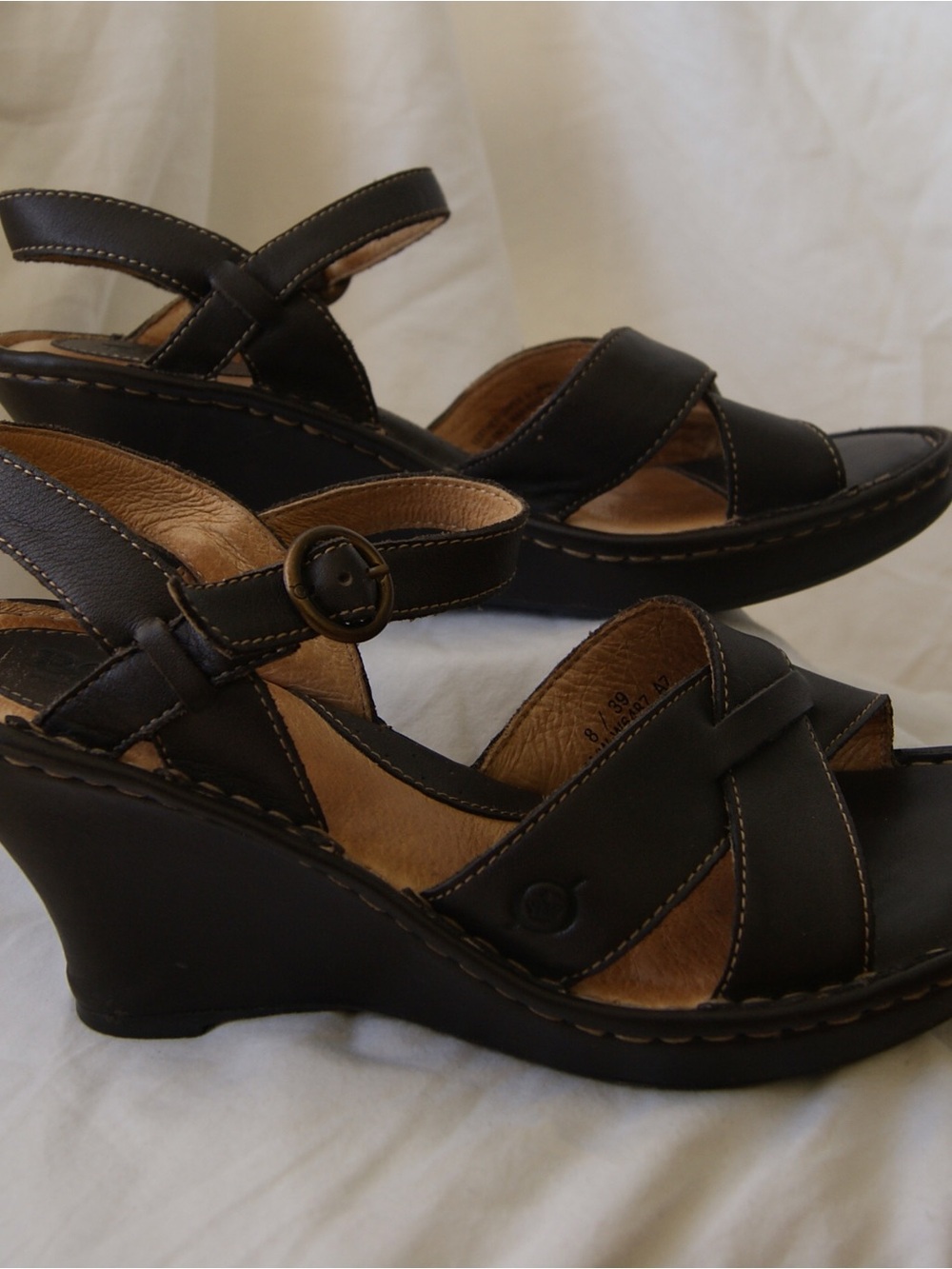 Women's Born Brown Leather Wedge Sandals - Classic Comfort